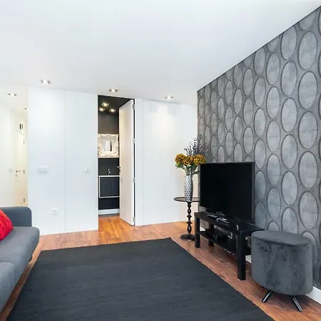 Whome | Graça Family *