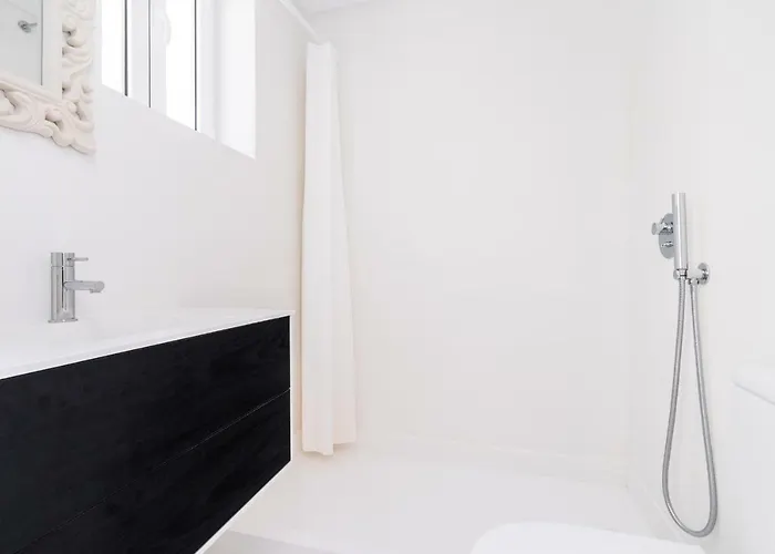 Whome | Graca Family Lejlighed Lisboa